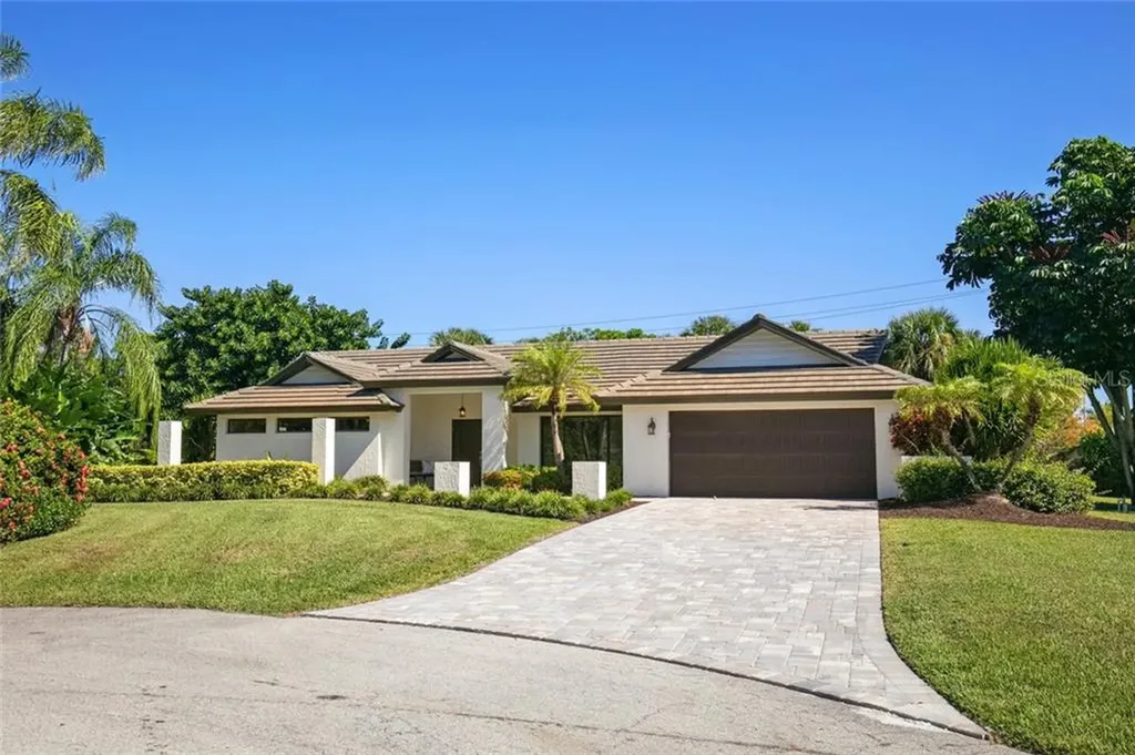 5131 Flicker Field Circle Sarasota FL 34231