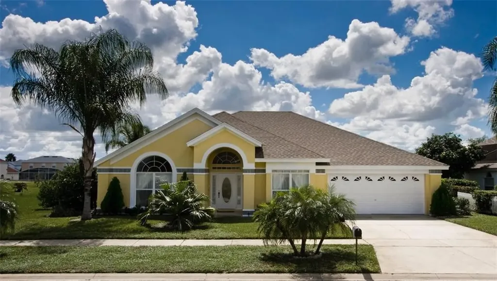2924 Pembridge Street Kissimmee FL 34747