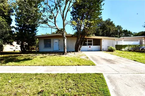 2016 Wishing Well Way Tampa FL 33619