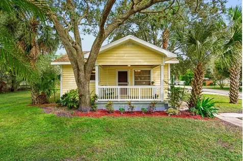 3301 W Woodlawn Avenue Tampa FL 33607