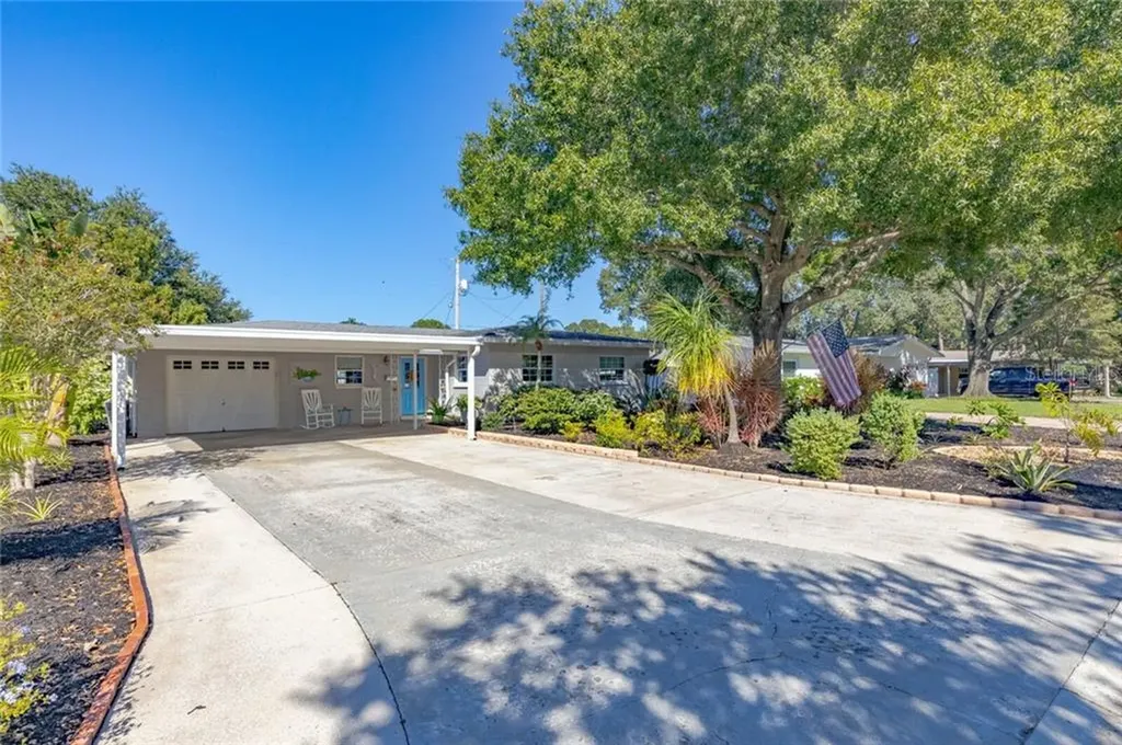 4713 W Alline Avenue Tampa FL 33611