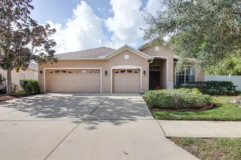 19228 Meadow Pine Drive Tampa FL 33647