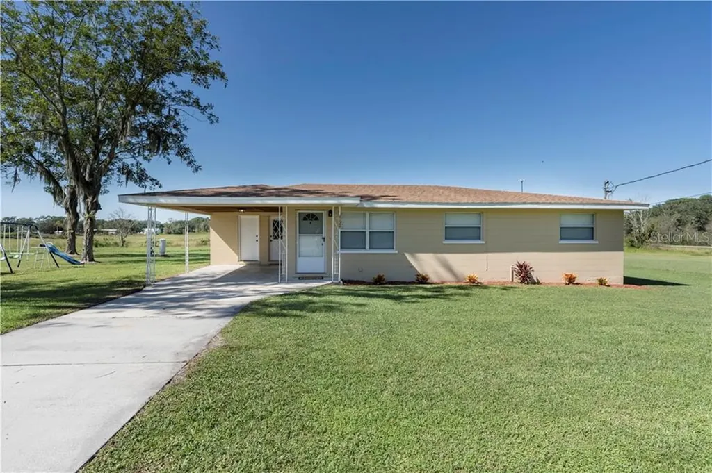 4124 1st Street NW Lakeland FL 33810