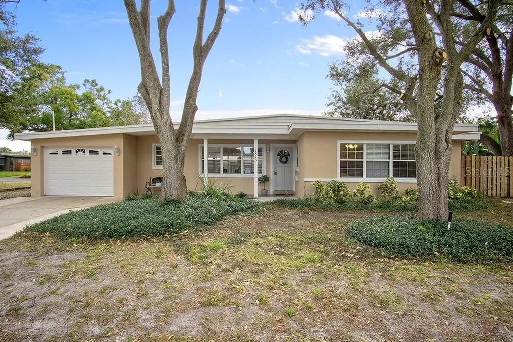 1613 Robin Road Orlando FL 32803