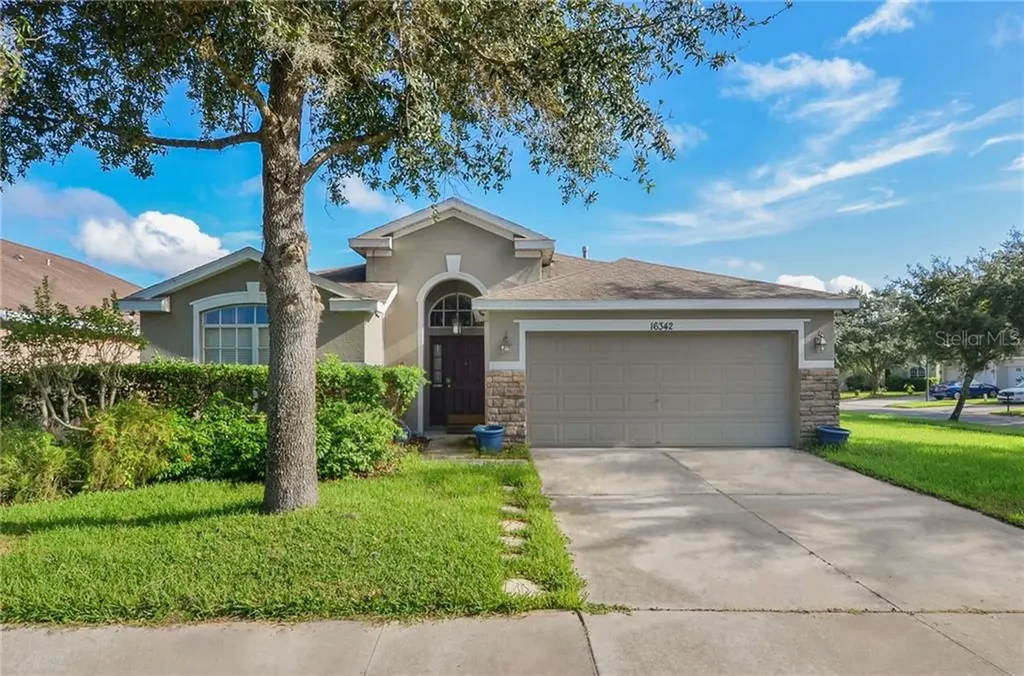16342 Bridgeglade Lane Lithia FL 33547