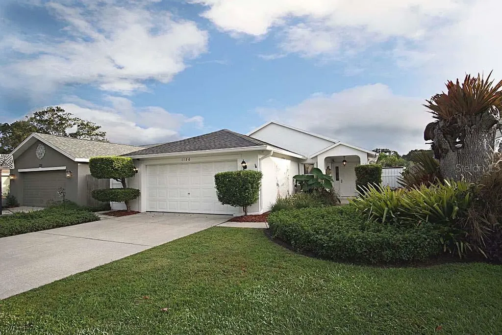 1126 55th Avenue N St Petersburg FL 33703