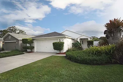 1126 55th Avenue N St Petersburg FL 33703