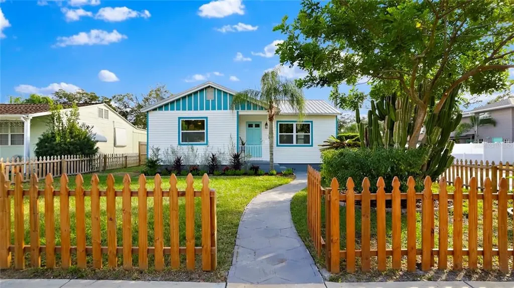 4838 6th Avenue N St Petersburg FL 33713