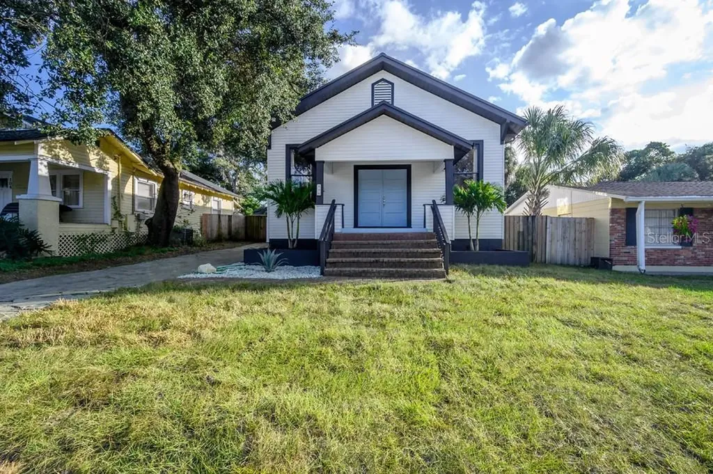 106 W North Bay Street Tampa FL 33603