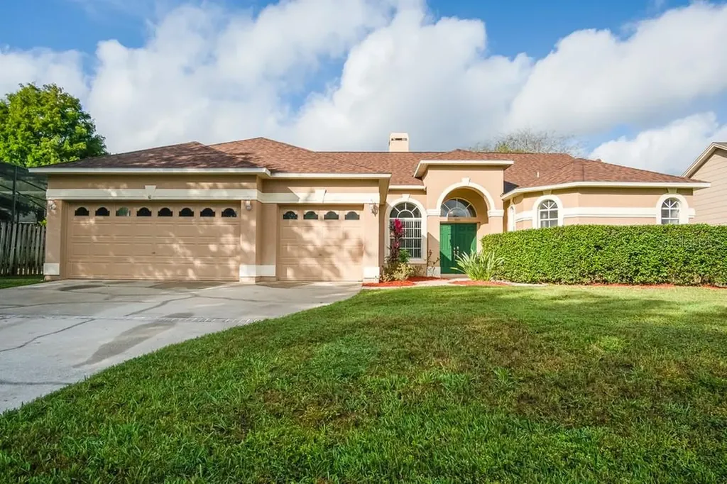 1061 New Castle Lane Oviedo FL 32765