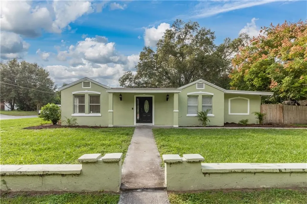 422 S Hudson Street Orlando FL 32835