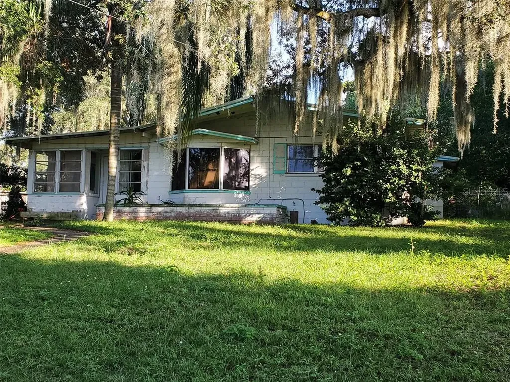 625 Shady Nook Drive Clermont FL 34711