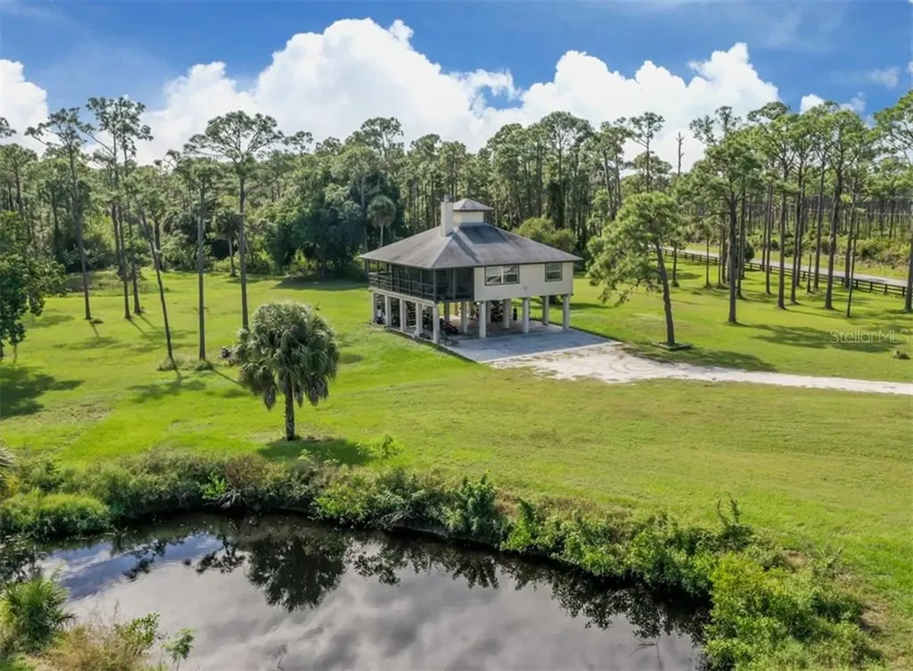9425 Myakka Drive Venice FL 34293