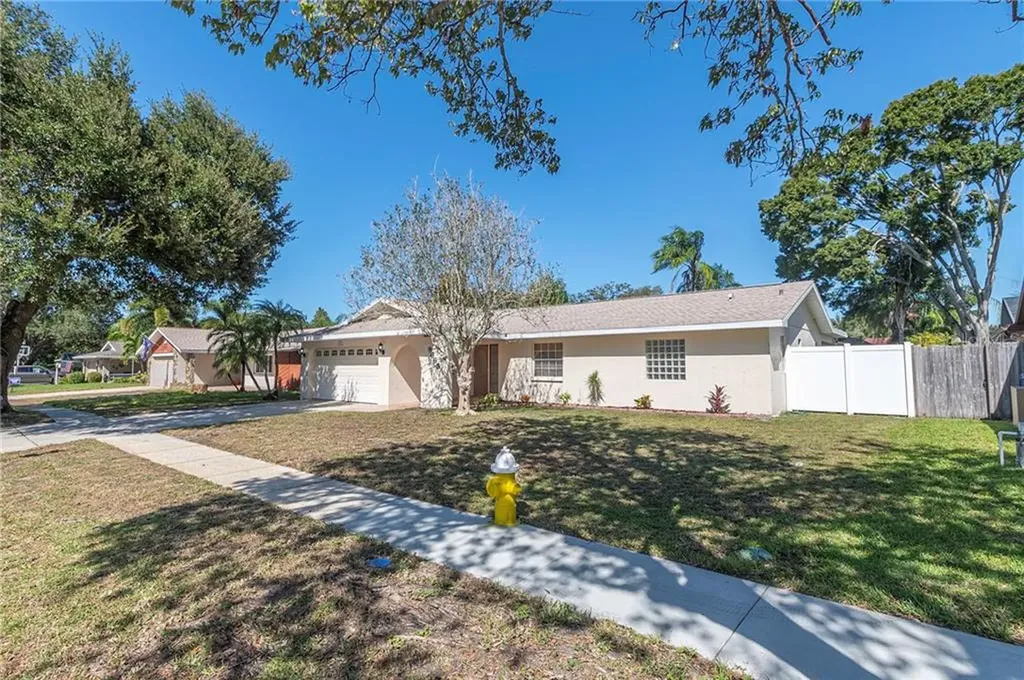 9665 105th Avenue Largo FL 33773