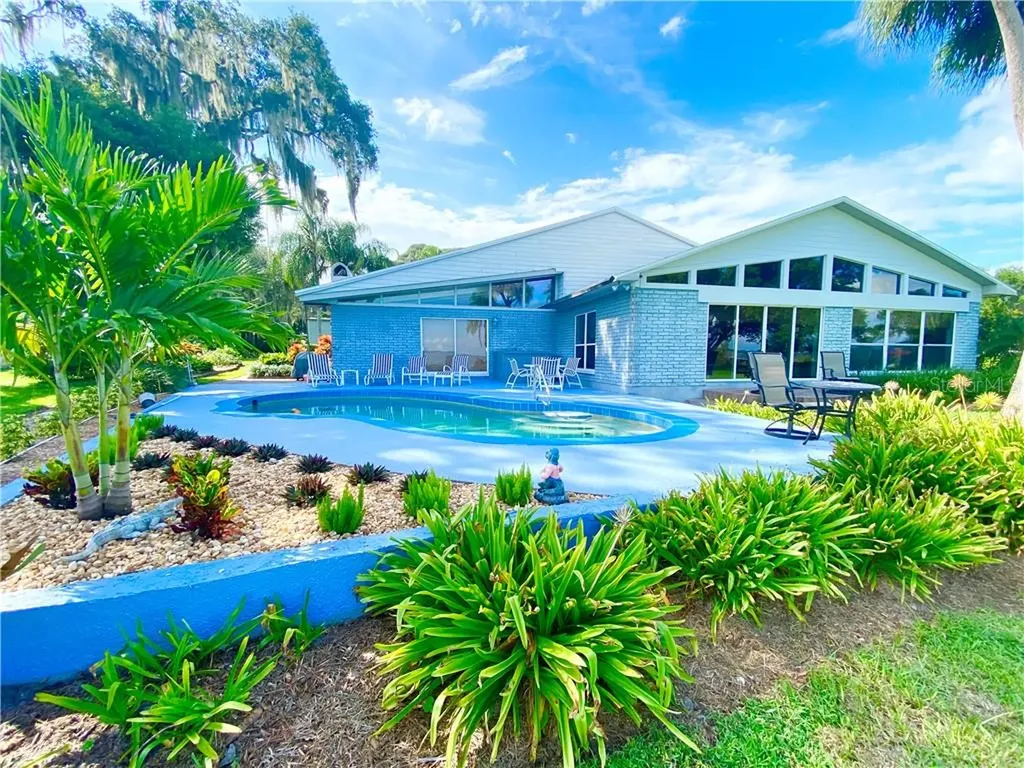 1025 Mansfield Road Tavares FL 32778