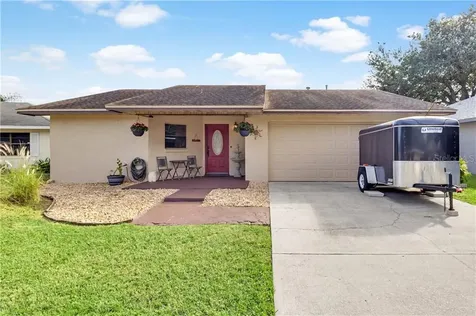 904 Sunshine Way SW Winter Haven FL 33880