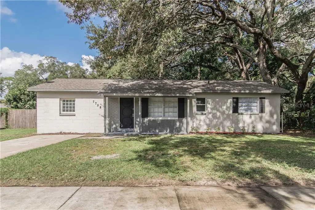 7758 Groveridge Court Orlando FL 32810