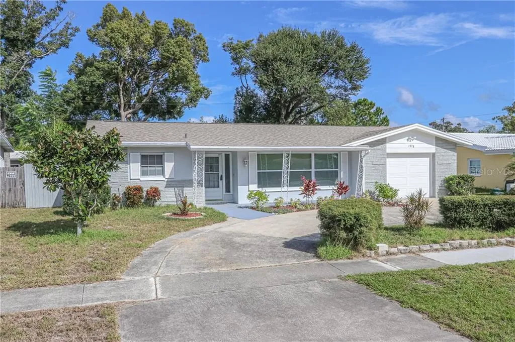 1578 Belleair Road Clearwater FL 33756