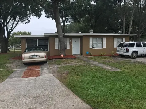 2724 Avenue J NW Winter Haven FL 33881
