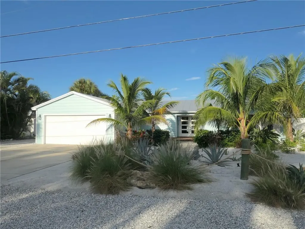 5028 Sandy Shore Avenue Sarasota FL 34242