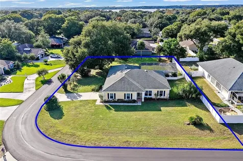 10235 Barrington Court Leesburg FL 34788