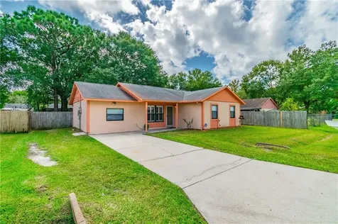 1812 49th Avenue E Bradenton FL 34203