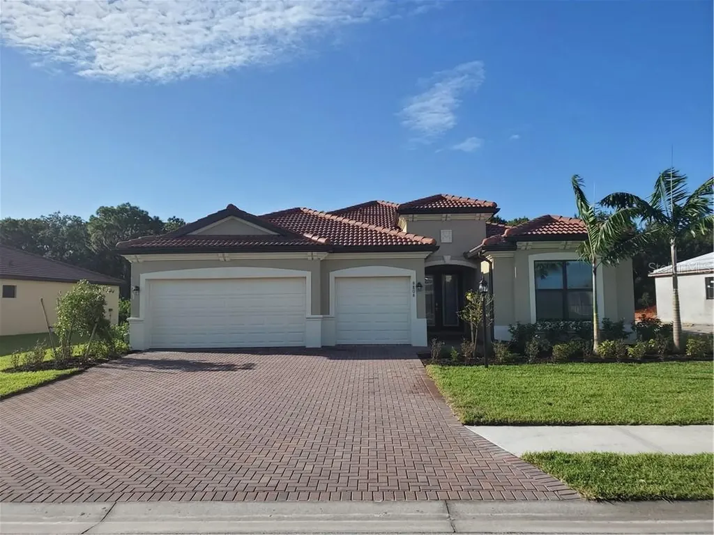 9806 Carnoustie Place Bradenton FL 34211
