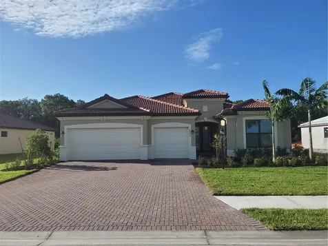 9806 Carnoustie Place Bradenton FL 34211