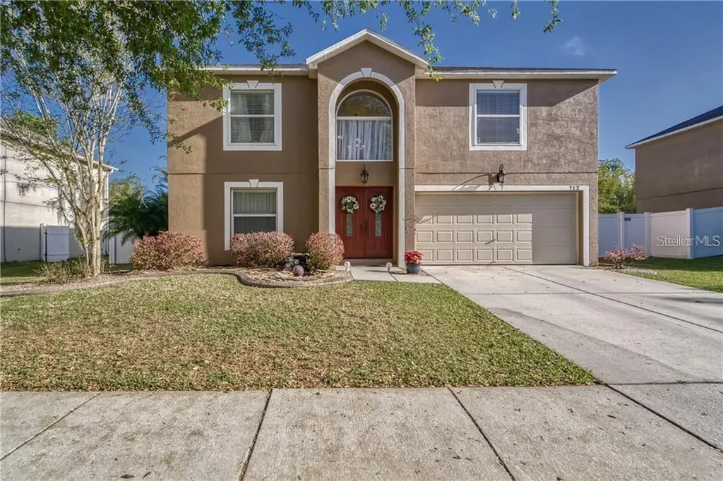 712 Valrico Hills Lane Valrico FL 33594