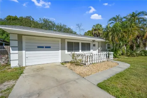 653 37th Avenue S St Petersburg FL 33705