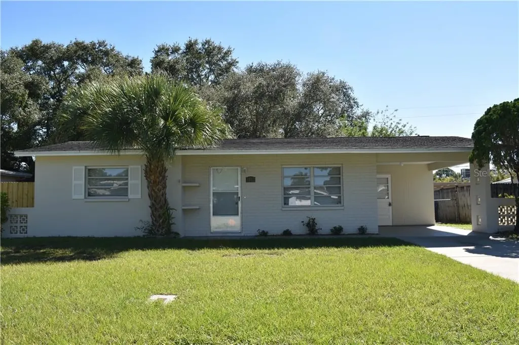 3172 Englewood Drive Largo FL 33771
