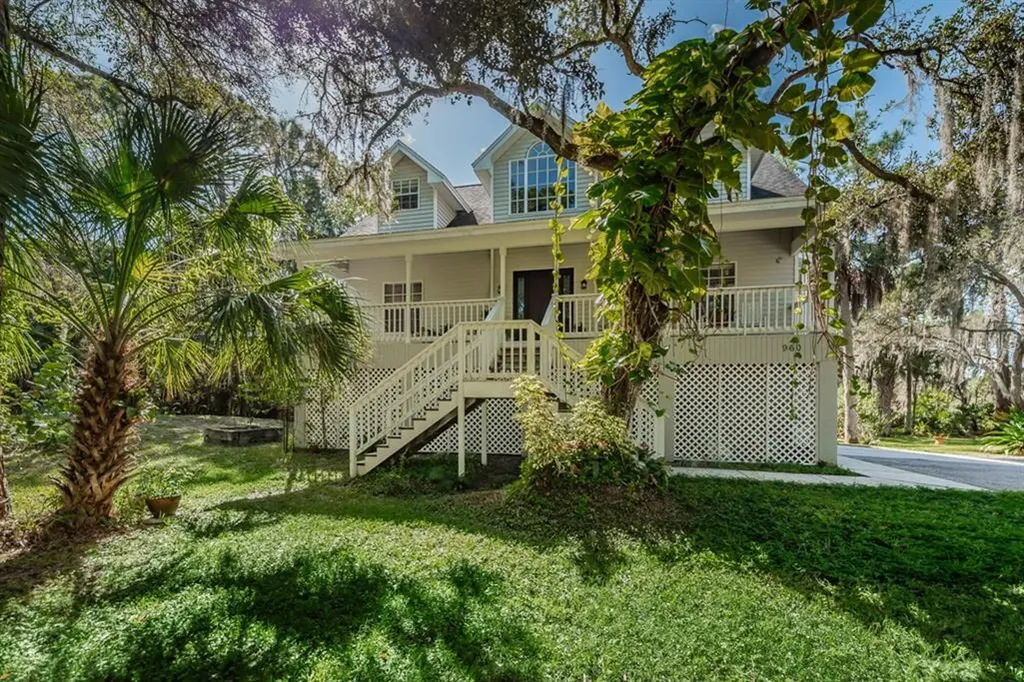 960 Gilford Street Oldsmar FL 34677