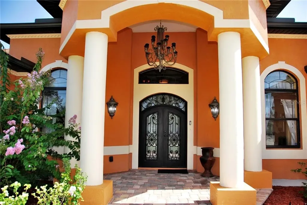 585 Rotonda Circle Rotonda West FL 33947