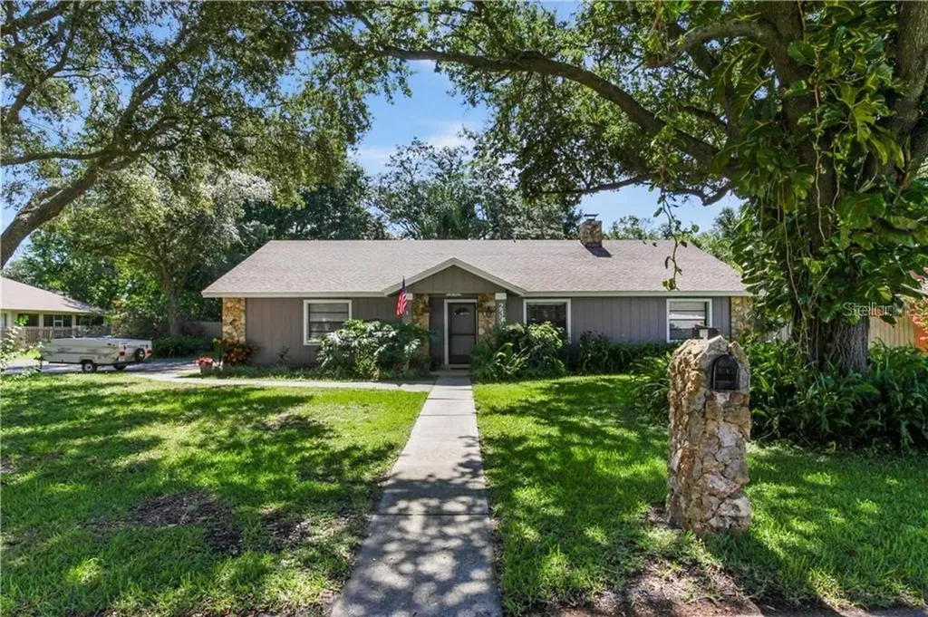 2337 Palm Way Oviedo FL 32765