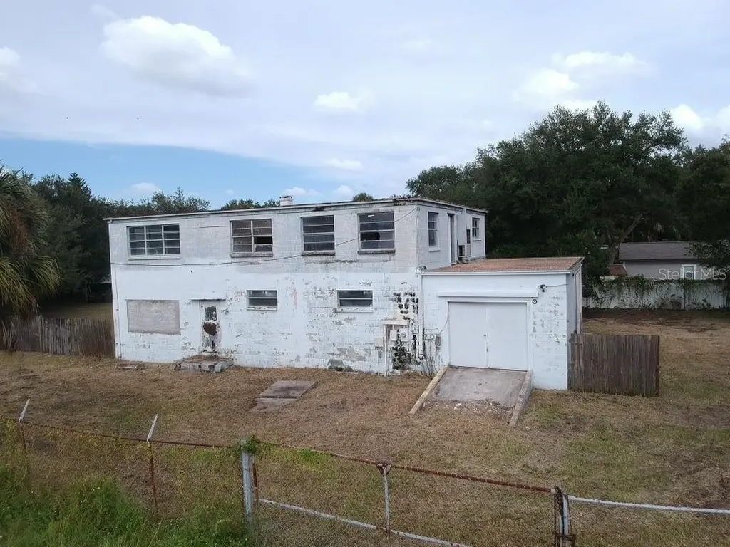 6202 Pennsylvania Avenue Gibsonton FL 33534