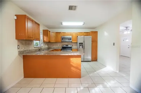 3210 36th Avenue N St Petersburg FL 33713