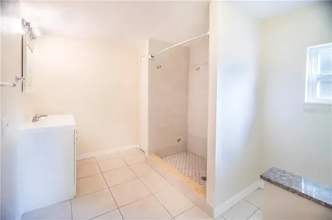 3210 36th Avenue N St Petersburg FL 33713