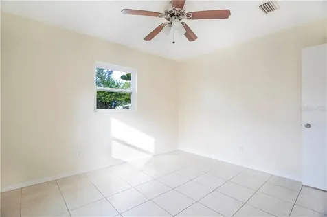 3210 36th Avenue N St Petersburg FL 33713