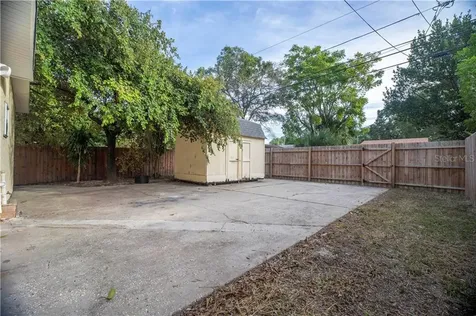 3210 36th Avenue N St Petersburg FL 33713