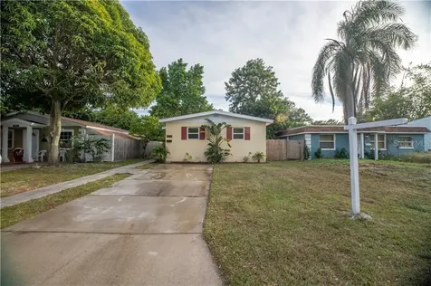 3210 36th Avenue N St Petersburg FL 33713