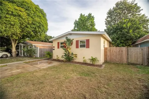3210 36th Avenue N St Petersburg FL 33713