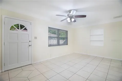 3210 36th Avenue N St Petersburg FL 33713