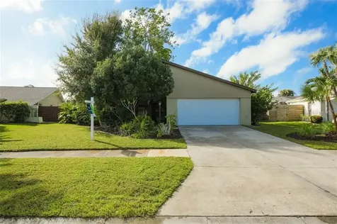 4230 Kingston Court Sarasota FL 34238