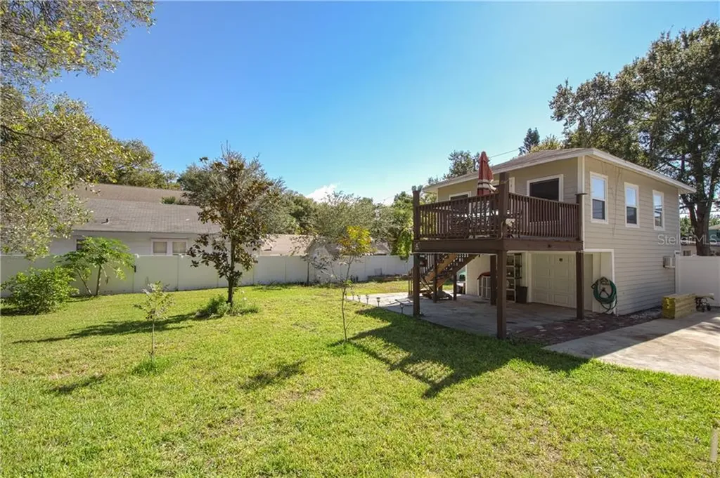 810 11th Avenue S St Petersburg FL 33701