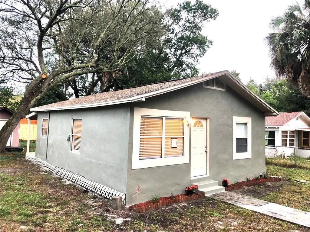 8605 N 10th Street Tampa FL 33604