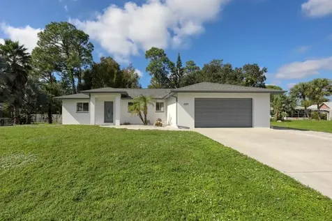 1225 Gayle Avenue Nokomis FL 34275