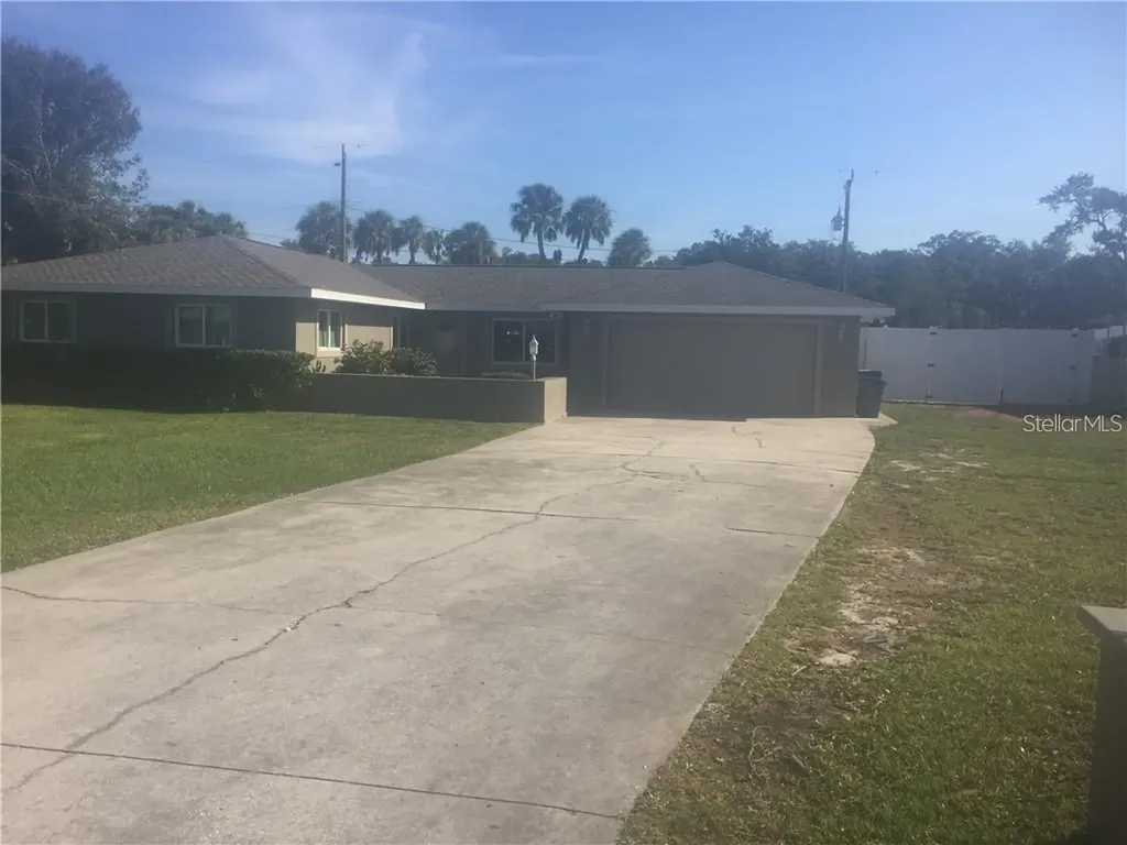 312 Sally Lee Drive Ellenton FL 34222