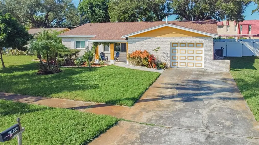 7864 93rd Street Seminole FL 33777