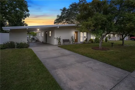 4111 W Iowa Avenue Tampa FL 33616