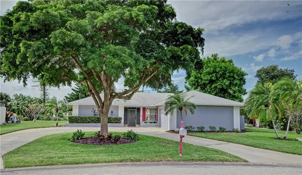 1702 68th Street W Bradenton FL 34209